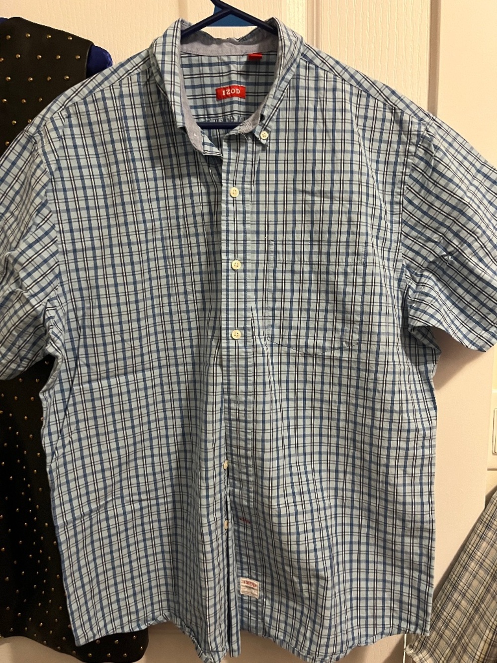 100%cotton IZOD Mens button down shirt